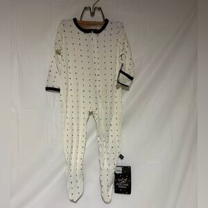 Peregrine Kids Cream and Black Alphabet Footie